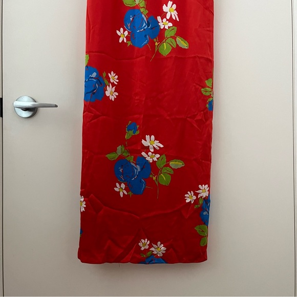 NWOT De La Vali Ohio Satin Floral Print Maxi Dress 4 - Picture 9 of 16